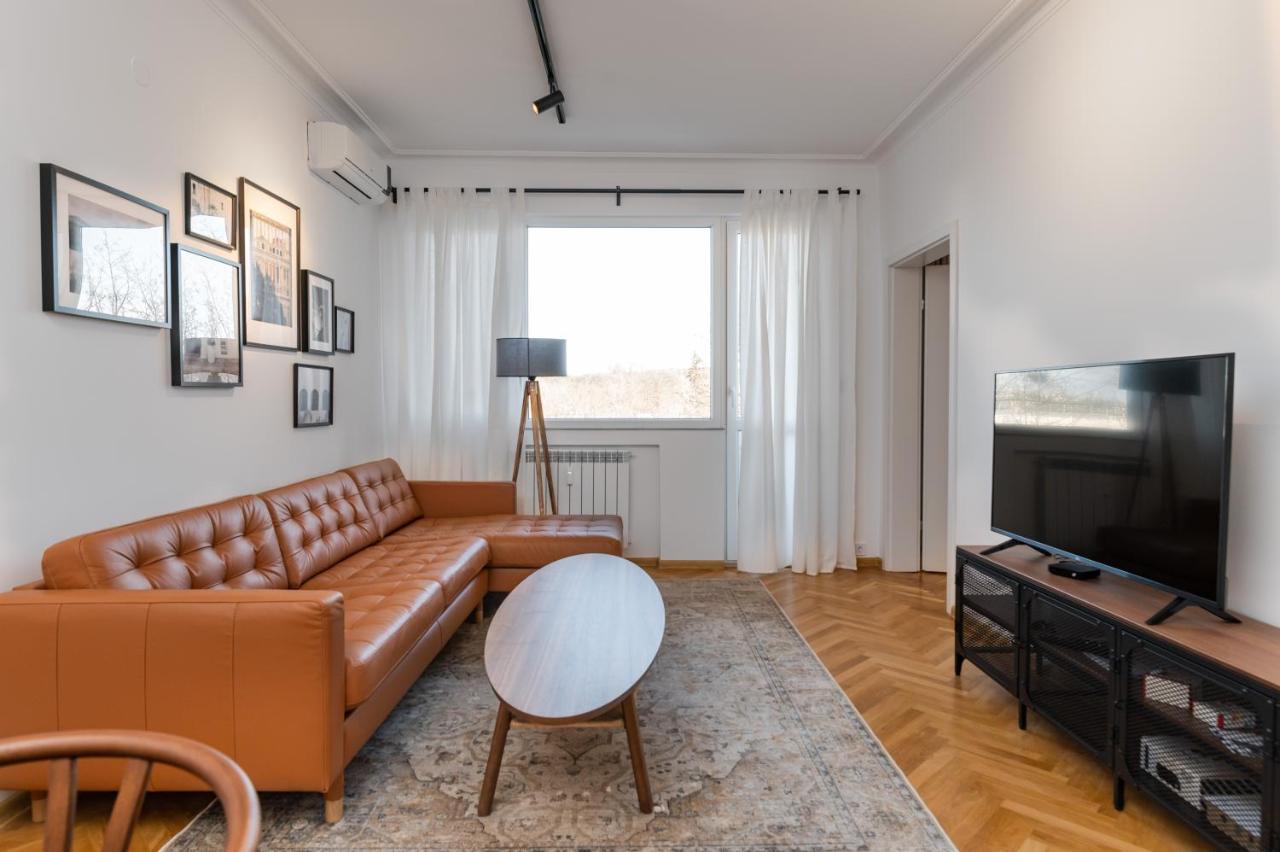 Industrial 2-Bdr Flat By The National Stadium Sofia Exterior foto