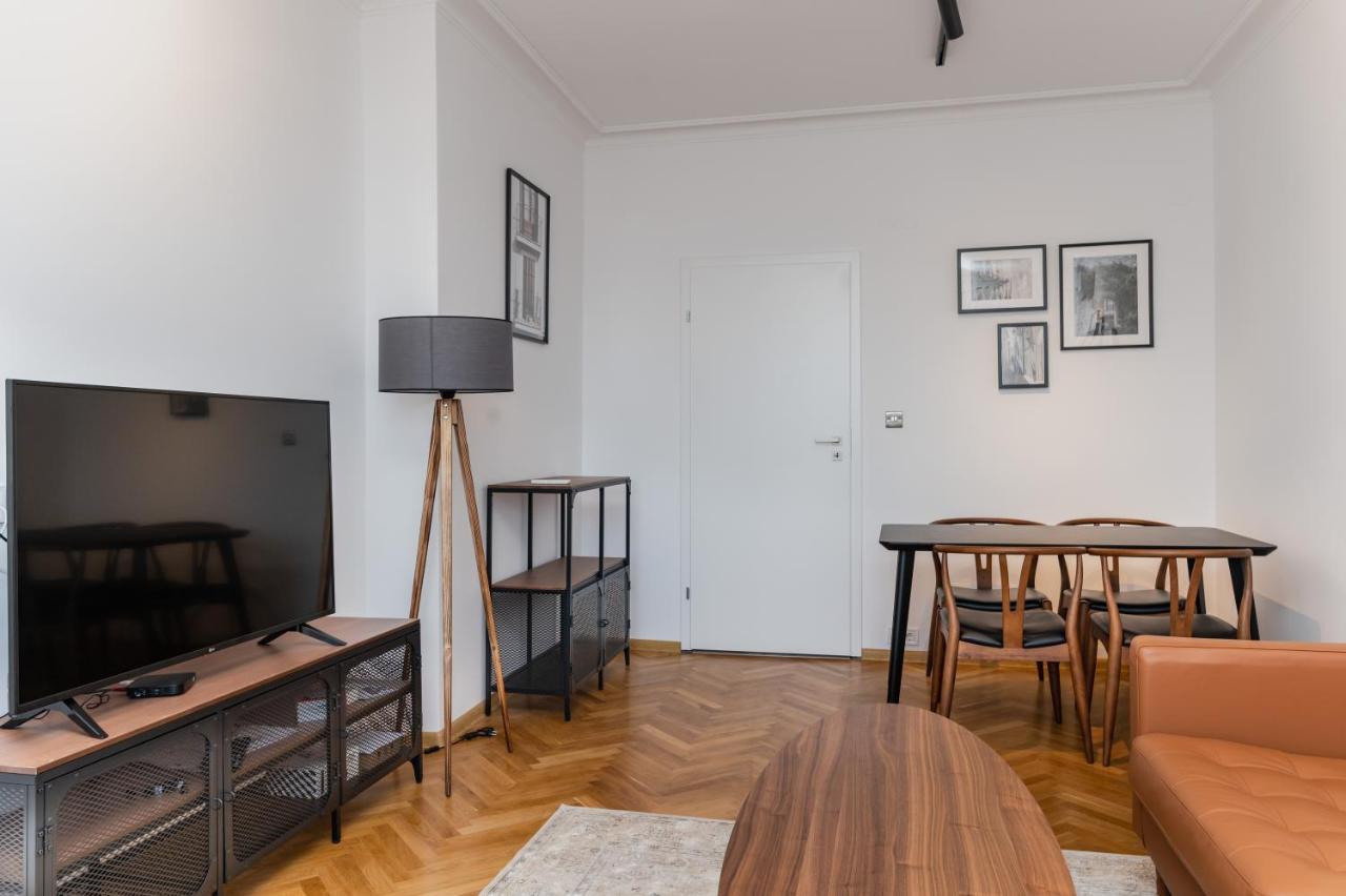 Industrial 2-Bdr Flat By The National Stadium Sofia Exterior foto